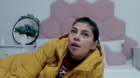 Snapshot of ladyliia chatting on January 18, 4:37 am Lia online show from January 18, 4:37 am