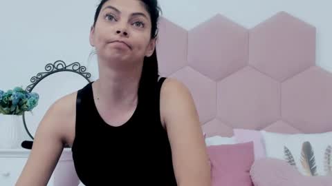 Snapshot of ladyliia chatting on January 28, 8:36 am Lia online show from January 28, 8:36 am