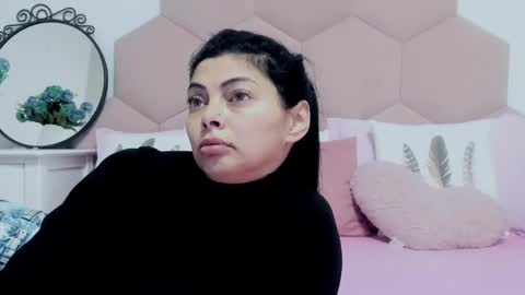 Snapshot of ladyliia chatting on January 30, 4:37 am Lia online show from January 30, 4:37 am