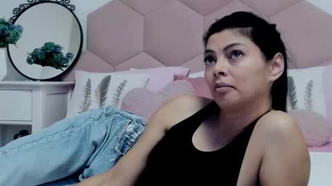 Snapshot of ladyliia chatting on January 30, 7:39 am Lia online show from January 30, 7:39 am