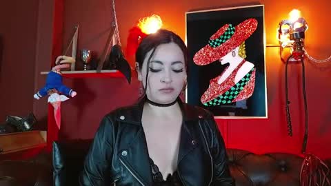 Snapshot of ladylunatikka chatting on March 7, 10:40 pm ladylunatikka online show from March 7, 10:40 pm