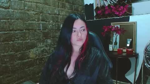 Snapshot of ladylunatikka chatting on April 28, 1:48 am ladylunatikka online show from April 28, 1:48 am