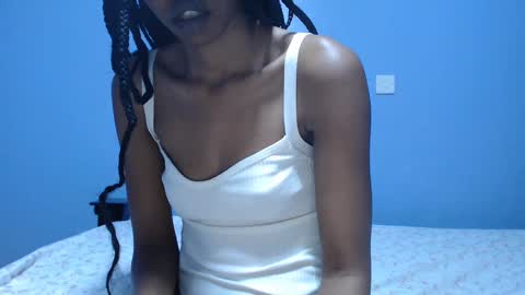 ladyqeeen online show from February 27, 9:22 am