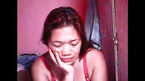 Snapshot of ladysweet4u69 chatting on May 20, 6:47 pm ladysweet4u69 online show from May 20, 6:47 pm