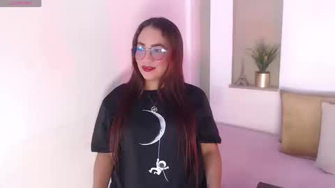 Isabella  online show from March 17, 8:34 pm