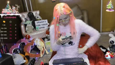 Skinnygirl online show from January 3, 3:49 am