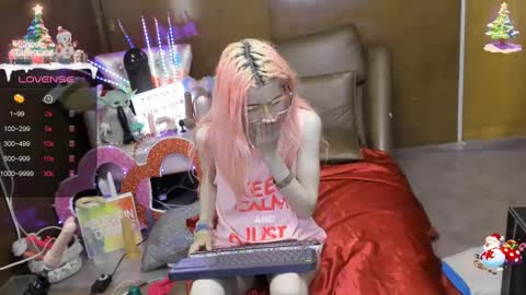 Skinnygirl online show from January 31, 11:24 pm