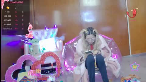 Skinnygirl online show from March 22, 11:52 pm