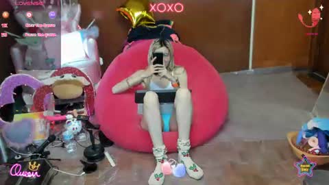 Snapshot of laflakita21 chatting on July 24, 2:09 am Skinnygirl online show from July 24, 2:09 am