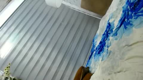 Snapshot of lahermosa_manika69 chatting on February 2, 3:54 am MANIKA online show from February 2, 3:54 am