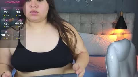    online show from November 15, 9:54 pm