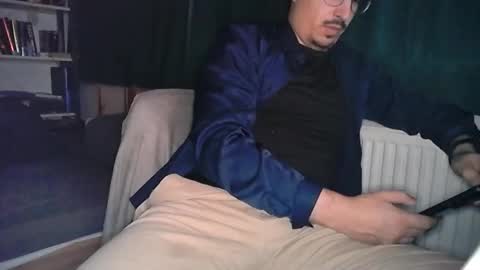 lailaiahr online show from February 8, 12:03 am