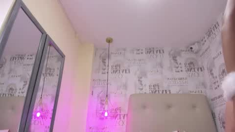   online show from December 21, 7:16 pm