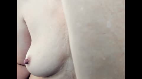 LAILA online show from November 28, 5:26 pm