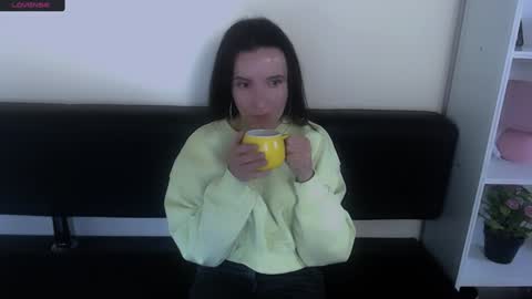 Snapshot of laimapinch_ chatting on January 12, 4:50 pm Laima online show from January 12, 4:50 pm