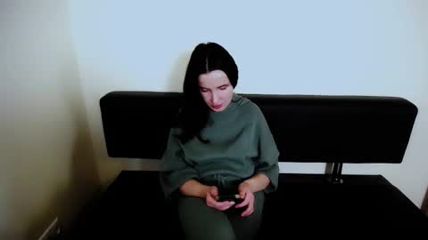 Snapshot of laimapinch_ chatting on October 22, 2:17 pm Laima online show from October 22, 2:17 pm