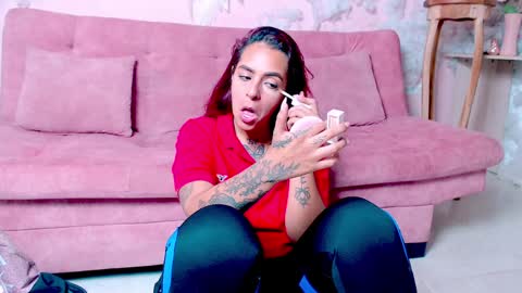 Snapshot of laisy_fox chatting on February 4, 2:10 pm Laisy fox online show from February 4, 2:10 pm