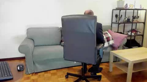 lajose52 online show from October 19, 1:23 pm