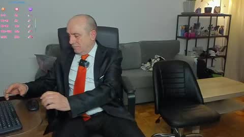 Snapshot of lajose52 chatting on May 10, 7:41 pm lajose52 online show from May 10, 7:41 pm