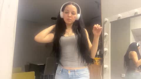 Emily online show from November 24, 11:10 am