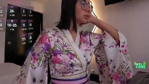 Snapshot of lakshmi_rai chatting on December 21, 4:47 pm lakshmi_rai online show from December 21, 4:47 pm