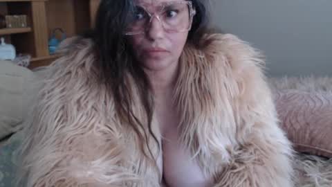 Naomi Rose online show from March 12, 4:46 pm