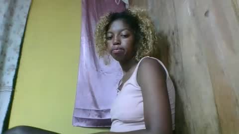 Snapshot of lalao697790 chatting on May 26, 5:25 am lalao697790 online show from May 26, 5:25 am