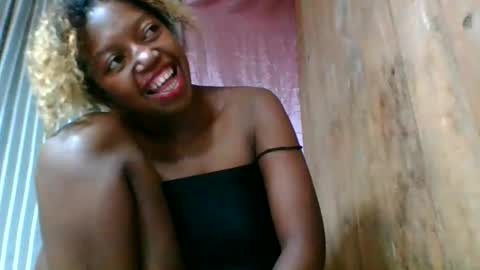 Snapshot of lalao697790 chatting on May 29, 6:28 pm lalao697790 online show from May 29, 6:28 pm