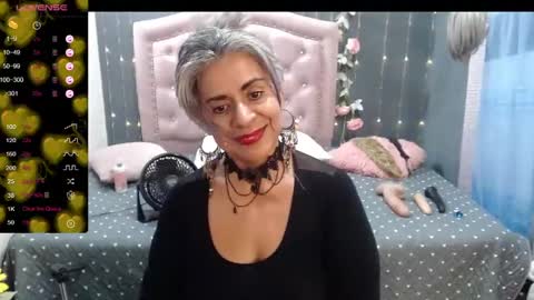 lalisha online show from December 18, 10:24 pm