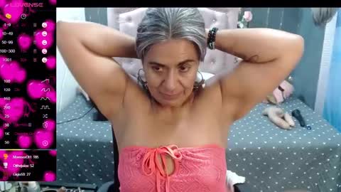 lalisha online show from December 19, 1:50 am