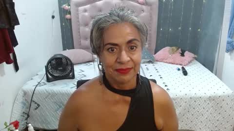 lalisha online show from October 19, 12:33 am