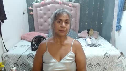 lalisha online show from November 27, 2:13 am