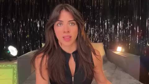 Ellina online show from November 12, 7:13 pm