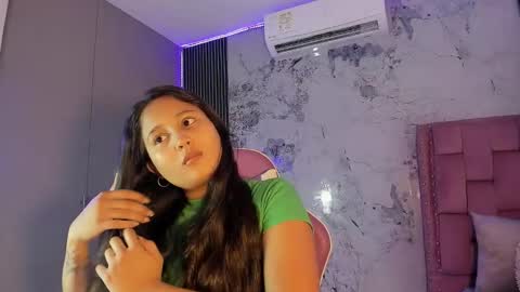 Laura online show from October 2, 12:12 pm