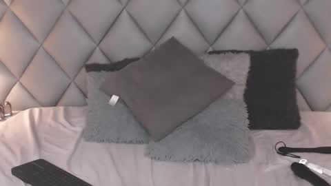 Snapshot of lalycastro chatting on December 29, 11:29 pm Laly Castro online show from December 29, 11:29 pm