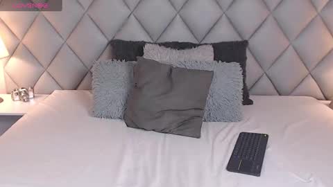 Snapshot of lalycastro chatting on March 6, 8:16 pm Laly Castro online show from March 6, 8:16 pm