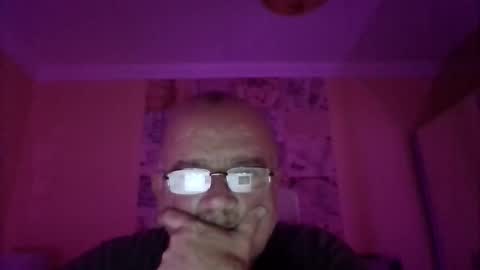Snapshot of lamabama chatting on October 30, 10:43 pm lamabama online show from October 30, 10:43 pm