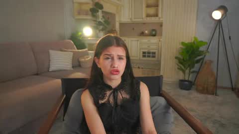 Emily online show from July 8, 3:11 am