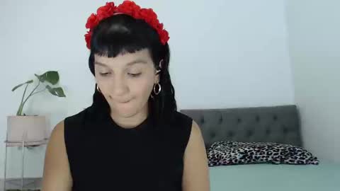 J e n a  All Days  UTC -5 2030  online show from December 15, 2:08 am