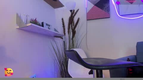    online show from February 8, 10:08 pm