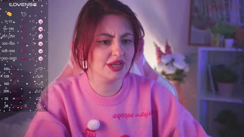 just call me Lana  and her security online show from December 12, 9:15 pm