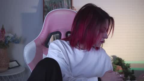 just call me Lana  and her security online show from January 18, 2:44 pm