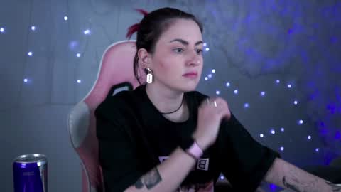 just call me Lana  and her security online show from January 26, 11:06 am