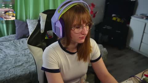 Kay online show from December 6, 7:43 am