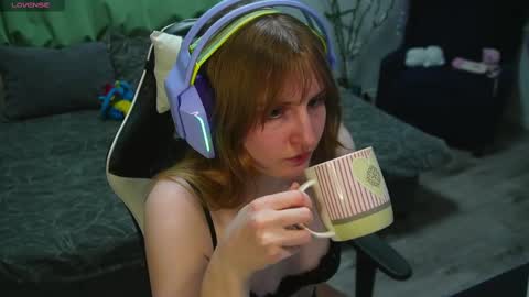 Kay online show from March 12, 7:17 pm