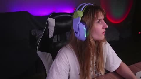 Kay online show from September 12, 9:59 pm