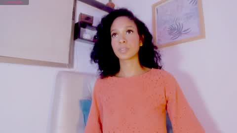 LANA online show from December 5, 2:53 am