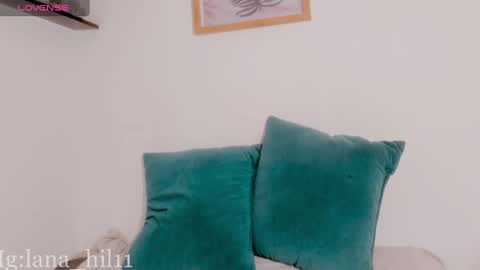 LANA online show from September 25, 2:26 am