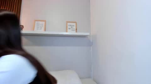 Lana     igauroraaaaaaaaa 1 online show from October 19, 2:01 am