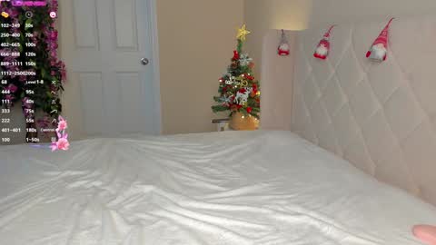 Lana online show from December 18, 7:52 pm